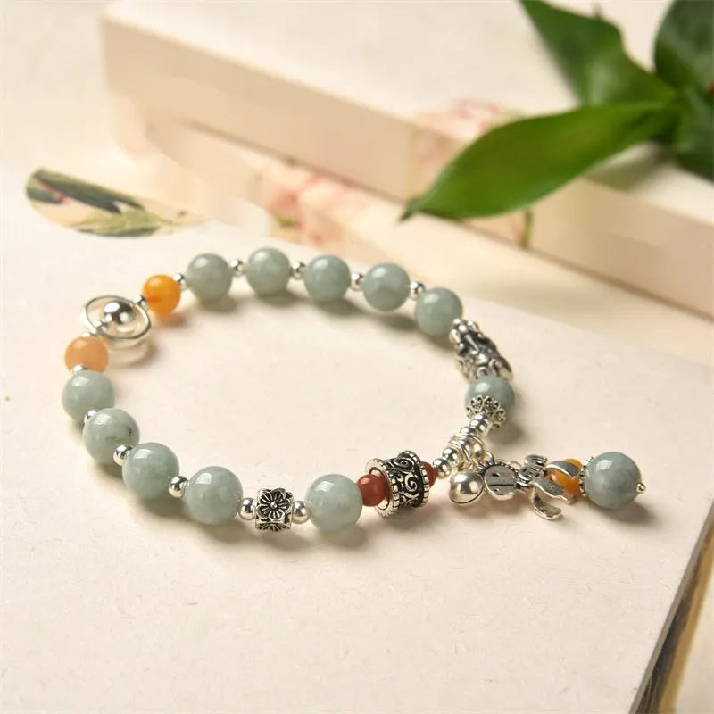 Natural emerald vintage bracelet with grade A jade stones and adjustable alloy fittings in pony style design