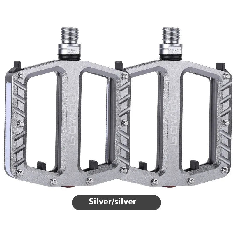 Aluminium alloy bicycle pedal with integrated 710LED lighting in five colour options
