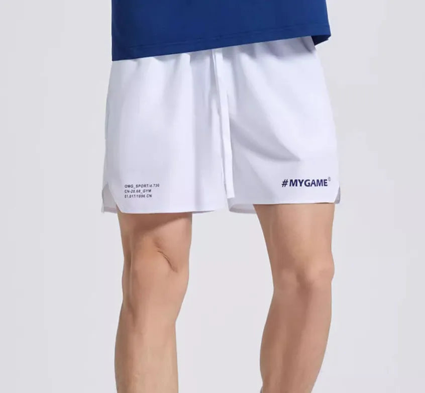 Men's four-point training fitness shorts in polyester spandex fabric available in four colours