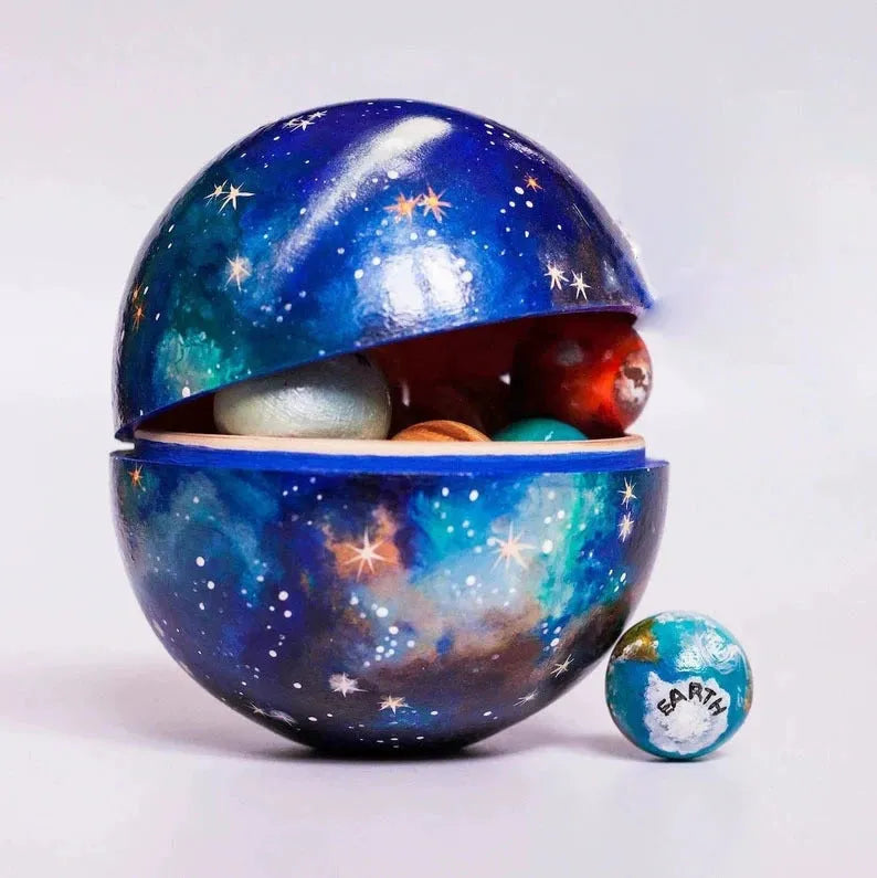 Planet sun world model plastic resin craft modern simplicity style