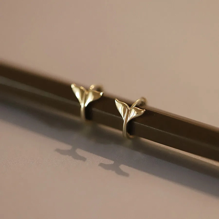 S925 sterling silver fishtail design earrings with gold colour plating and 8mm inner diameter