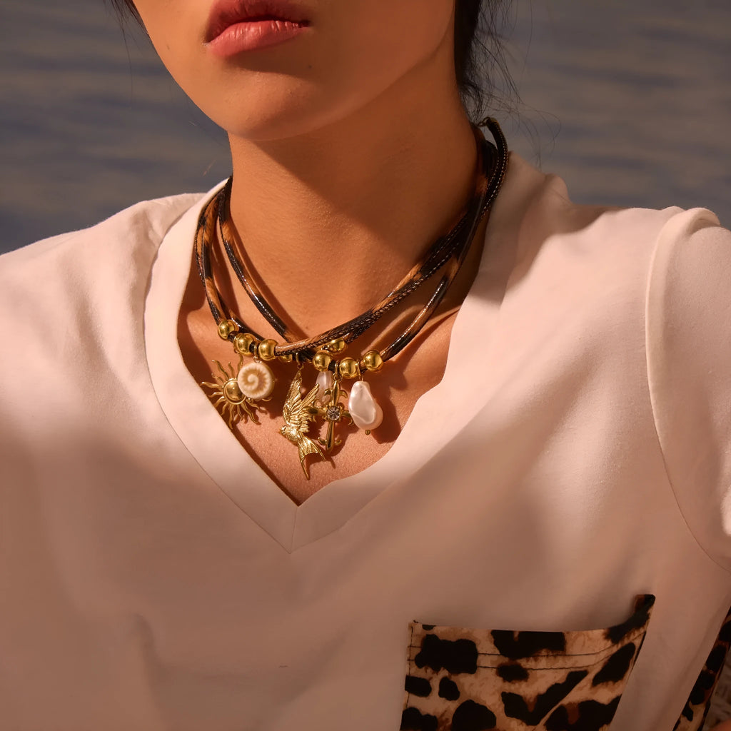 Leopard leather geometric pendant stainless steel necklace for women with adjustable chain