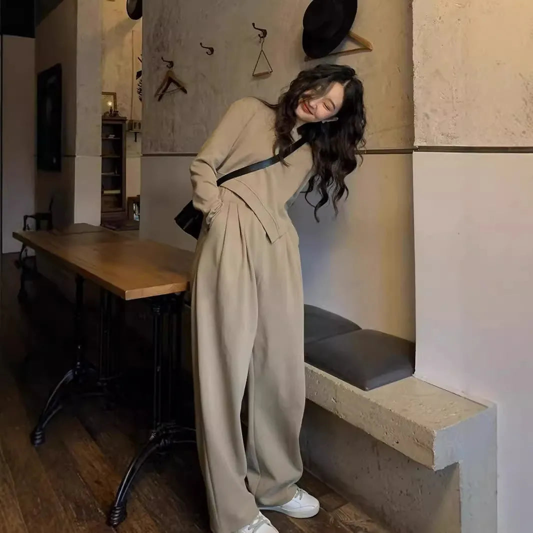 Women's khaki brown sports suit with long sleeves and matching trousers